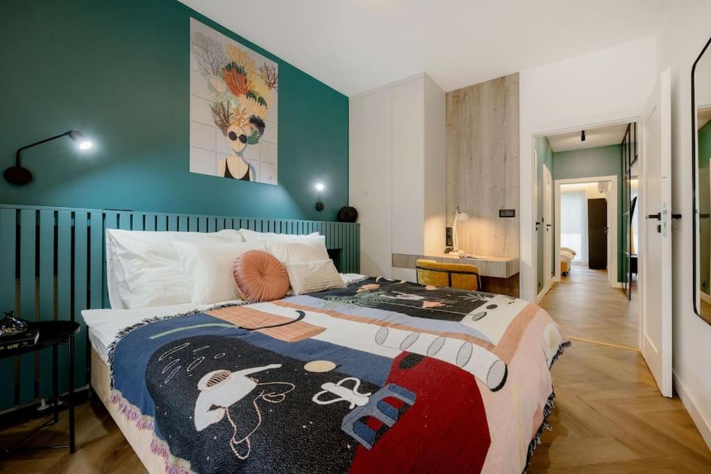 K11 Designer Boutique Loft Apartment Budapest